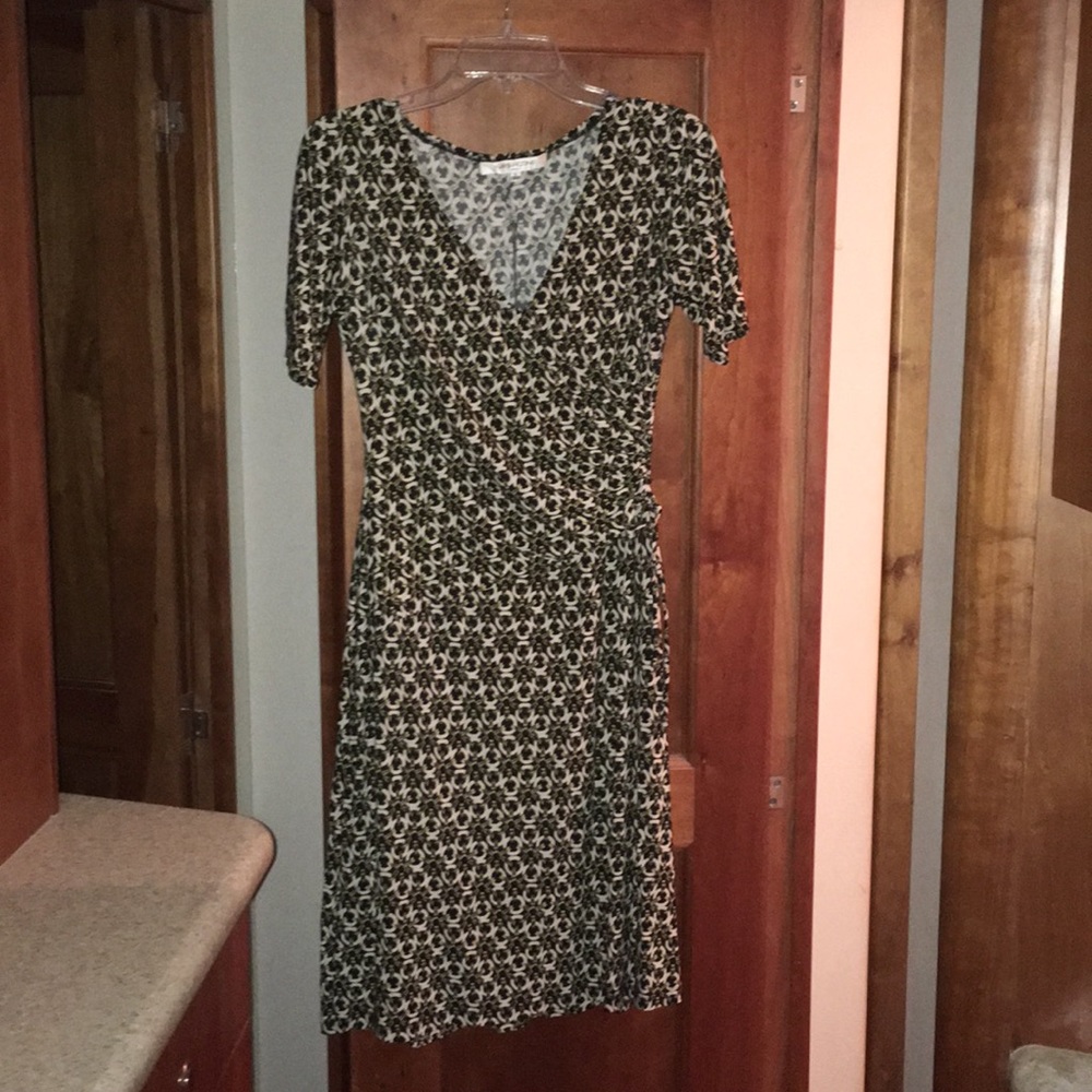 Evan-Picone dress